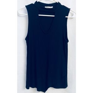 🔻2for$12🔻NWOT Navy Blue Choker Tank